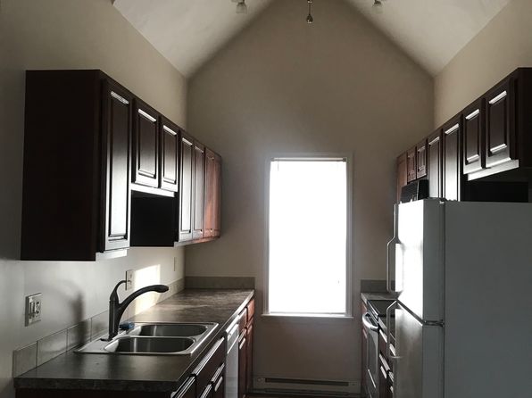 108 Pleasant Beach Rd APT 2