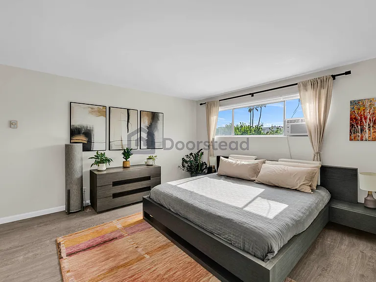 837 N West Knoll Dr #205 — Photo 19