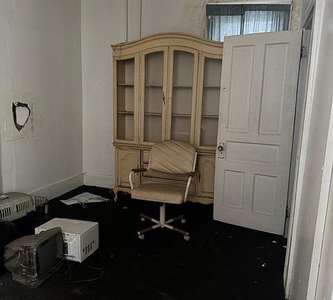 3rd image of 300 3rd St