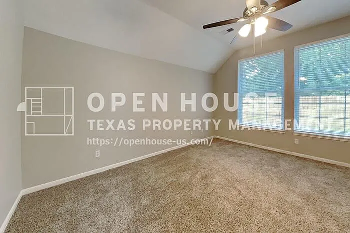 7031 Echo Pines Dr — Photo 11