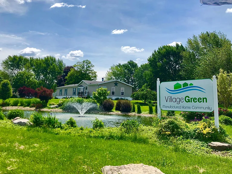 Village Green (IN) — Photo 10