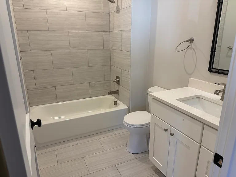 1665 Main Street — Photo 30