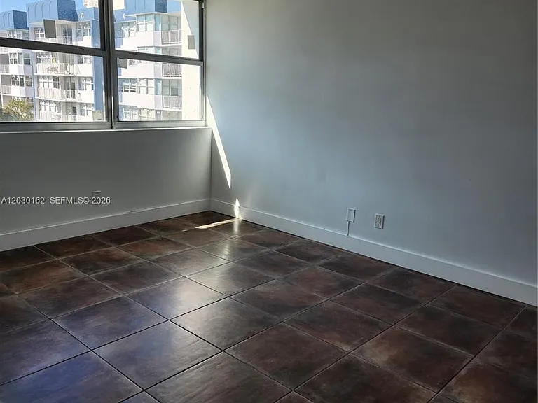 16558 NE 26th Ave #4J — Photo 19