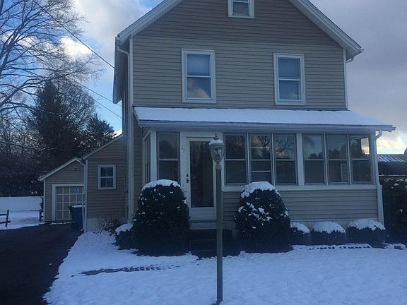 Winter on Melrose Street