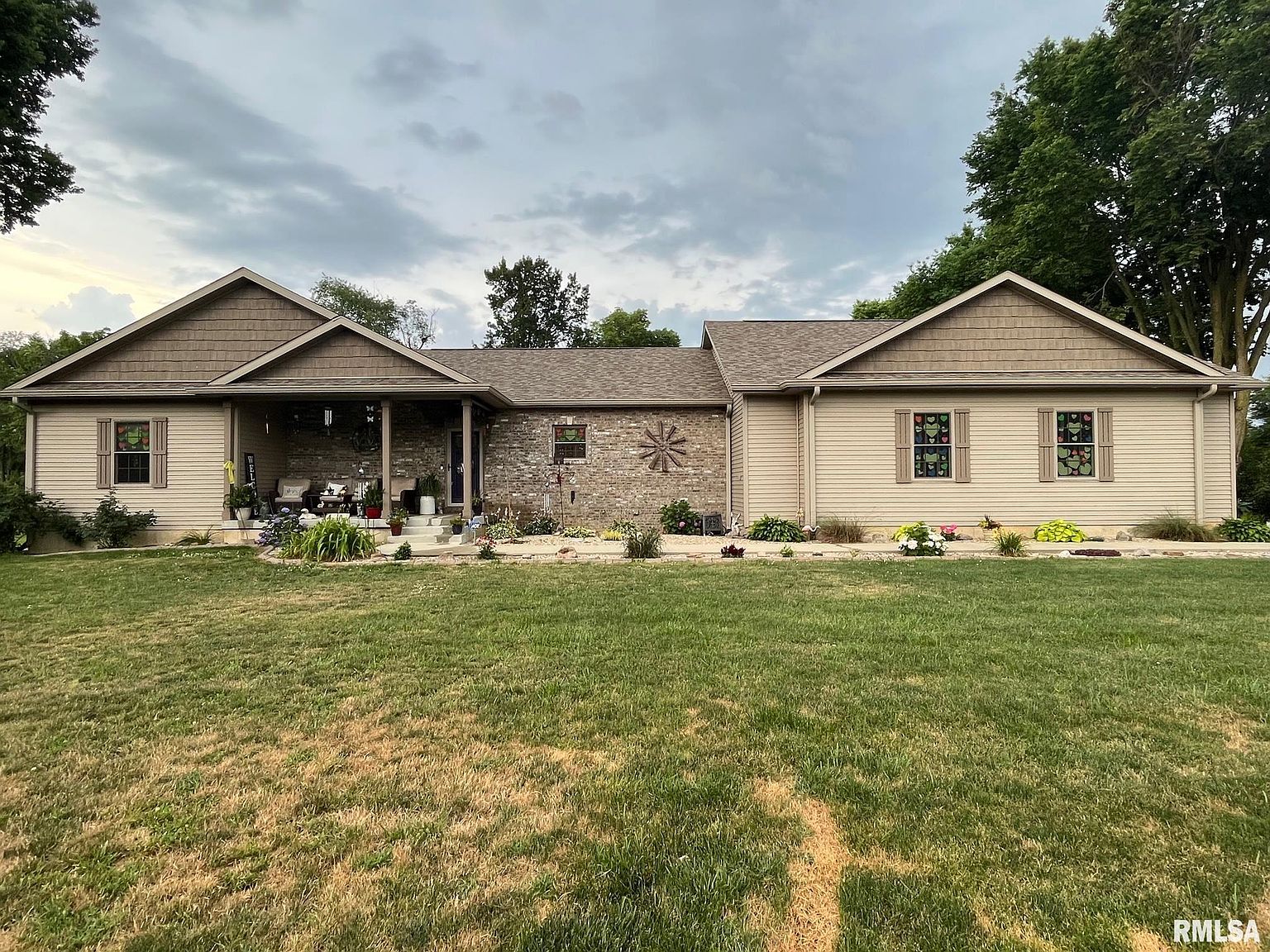 212 W Raylots St, Spaulding, IL 62561 Zillow