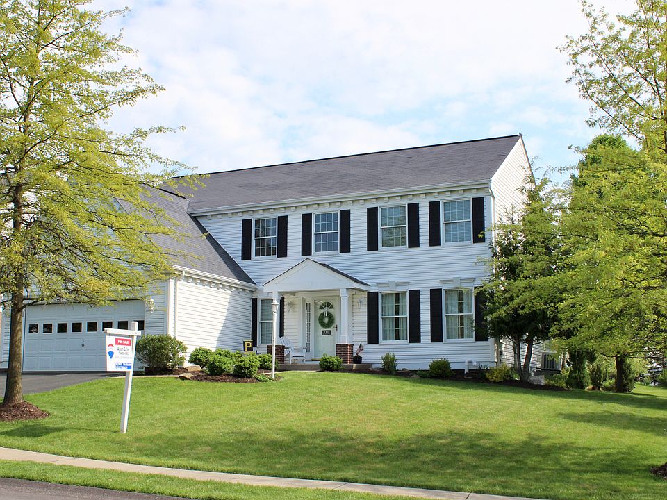 Immaculate 4 BR Colonial