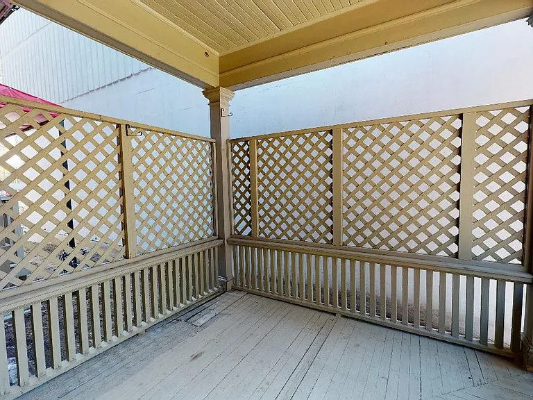 149 Maclaren St — Photo 27