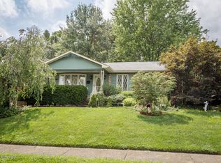 308 Willowbrook Rd, Woodland Hills, KY 40243