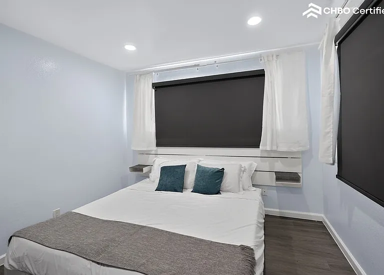 2296 Gaviota Ave #14 — Photo 21
