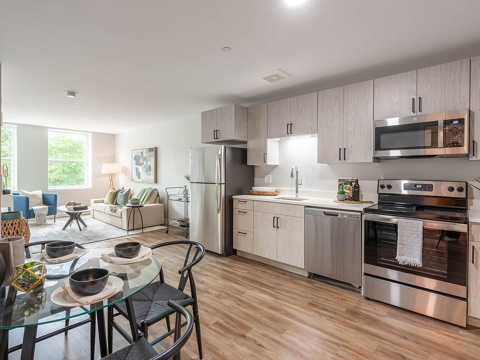 The Flats at 125 Broad Apartment Rentals Weymouth, MA Zillow