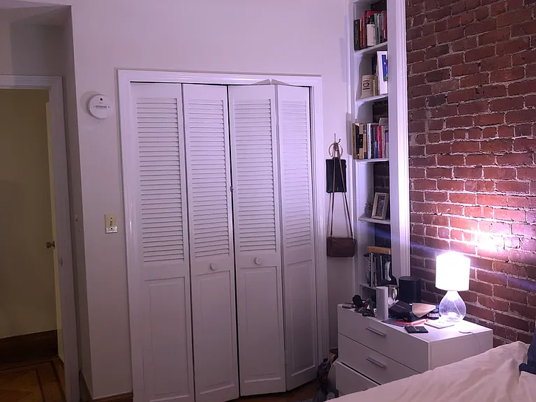 33 Bay State Rd #4F — Photo 6
