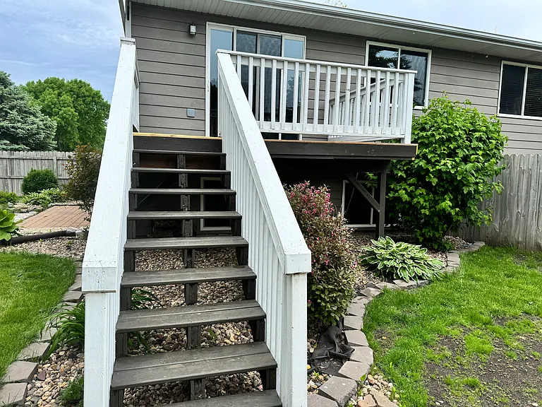 630 N James Ave — Photo 16