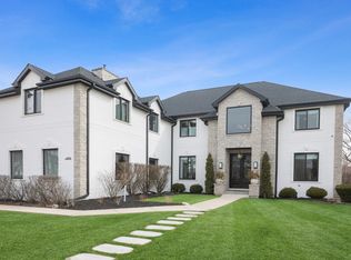 6836 Fieldstone Dr, Burr Ridge, IL 60527