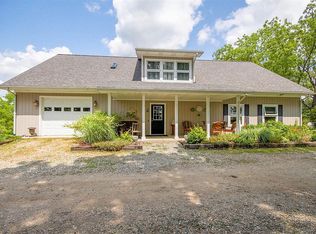 14280 S Meridian Rd, Cement City, MI 49233