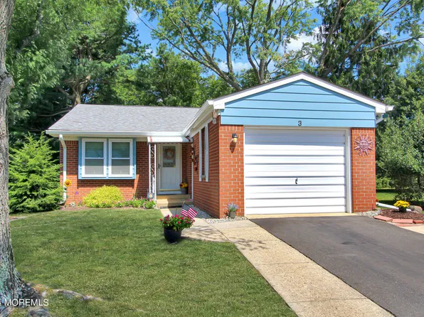 3 Monmouth Lane, Whiting, NJ 08759