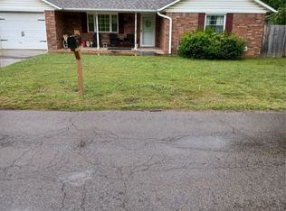 114 NW 3rd St, Checotah, OK 74426