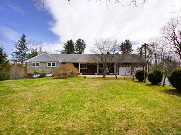 80 Eton Road, Thornwood, NY 10594