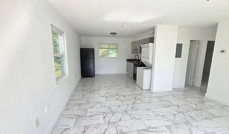 2110 Mara Ct #1 — Photo 1