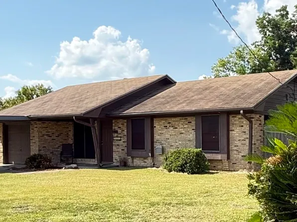 9050 Shepherd Dr, Beaumont, TX 77707