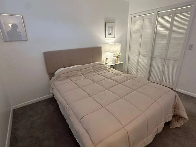 1785 N Andrews Sq #202E — Photo 1