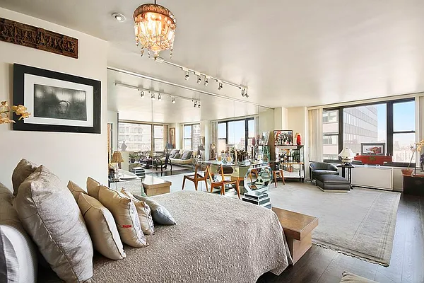 Sold by Corcoran | media 4