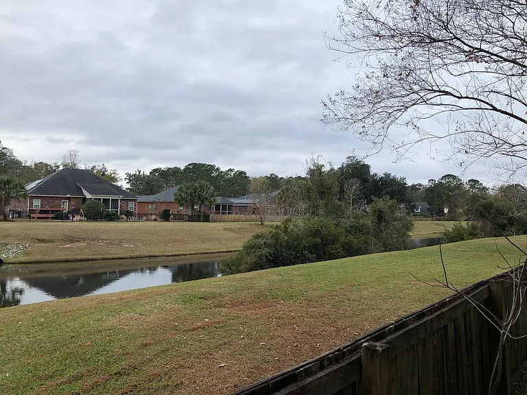 8727 Evangeline Dr — Photo 27