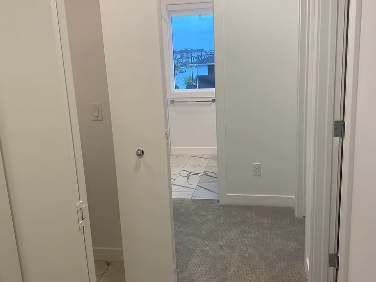 280 Chelsea Rd — Photo 49