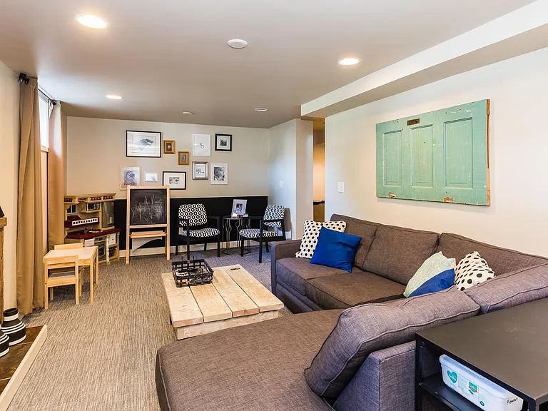 4620 Beaver Crest Dr — Photo 43