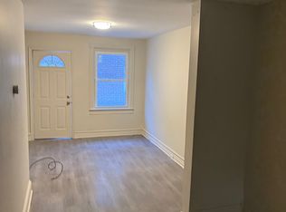 2105 N Peach St, Allentown, PA 18102