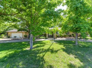 8661 Mackey Rd, Elk Grove, CA 95624