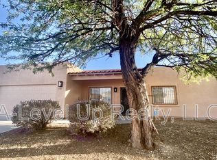 387 W Mossman Rd, Tucson, AZ 85706