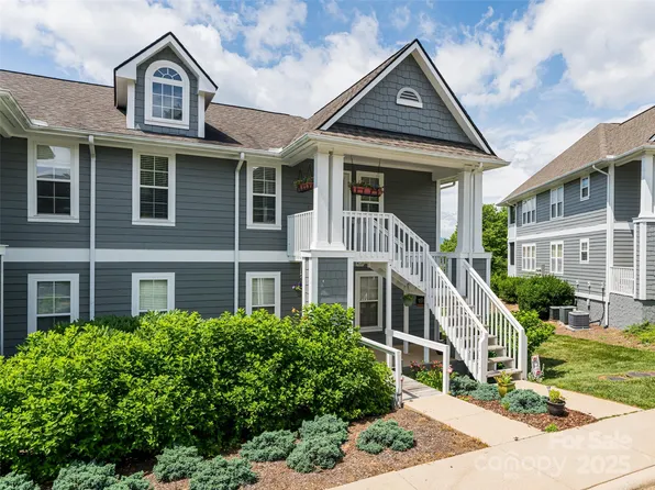 4506 Breakers Ln, Asheville, NC 28806