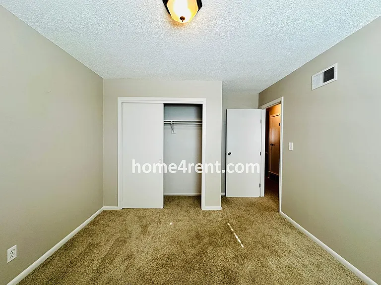 9559 Outlook Dr — Photo 17
