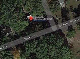 815 Crystal Dr, Williamstown, NJ 08094