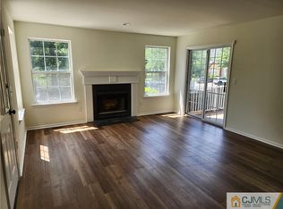 186 Barclay Ct #186, Piscataway, NJ 08854