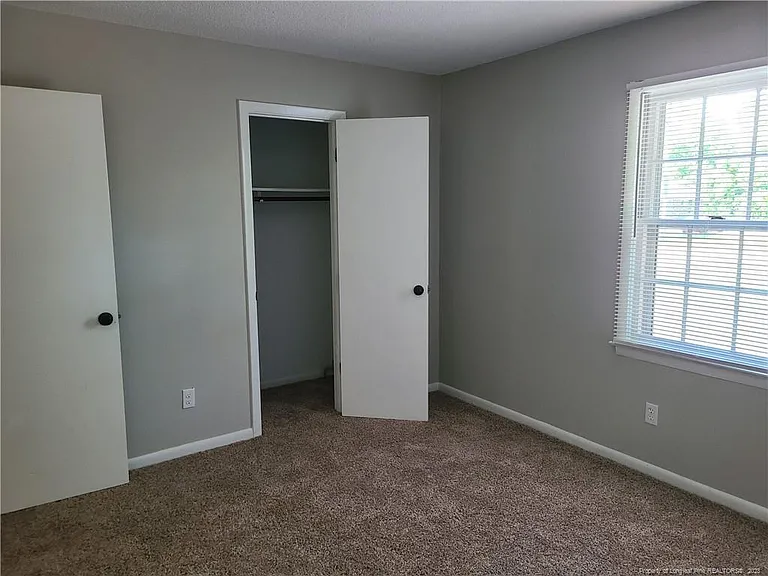 910 Miller Ave #910 — Photo 11