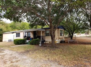 599 Brothers Blvd, Red Oak, TX 75154
