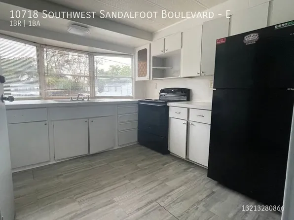 10718 Sandalfoot Blvd #E, Boca Raton, FL 33428