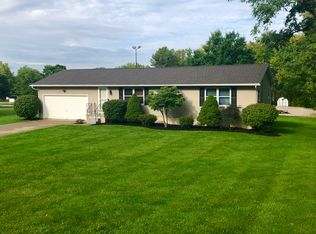 1002 S Munroe Rd, Tallmadge, OH 44278