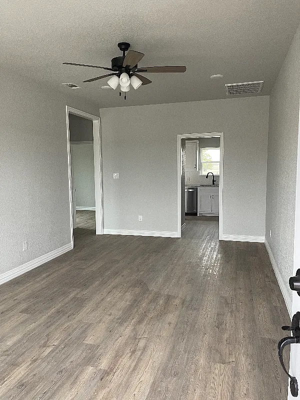 Antler Ridge Village Duplex 280 Suite 100 — Photo 3