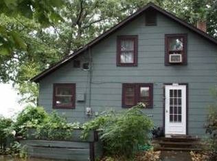 2157 Middleton Beach Rd, Middleton, WI 53562