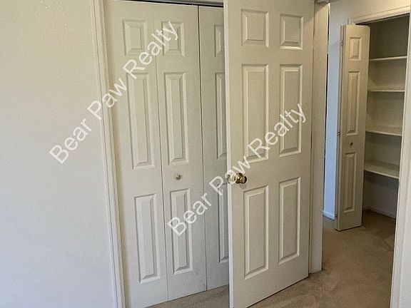 4th image of 1218 Taft Ave APT B