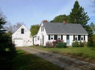 212 Cathance Rd, Topsham, ME 04086