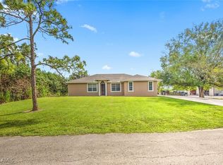 1812 Irving Ave, Lehigh Acres, FL 33972