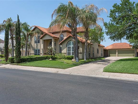 3rd image of 3511 Plazas Del Lago Dr