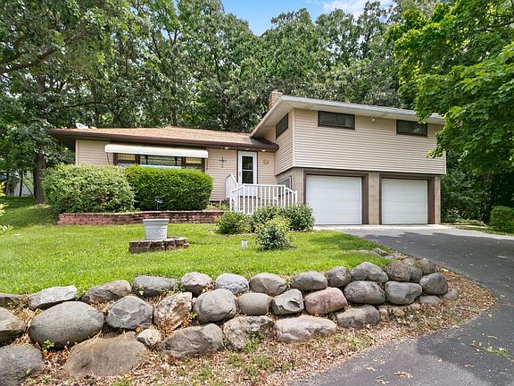 2nd image of 5794 Portage Rd #&-3949