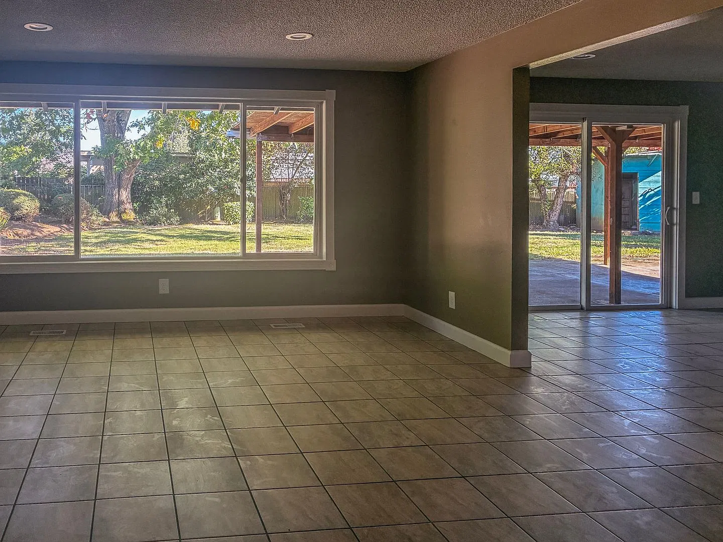 3 bedroom home in Woodburn Available — Photo 4