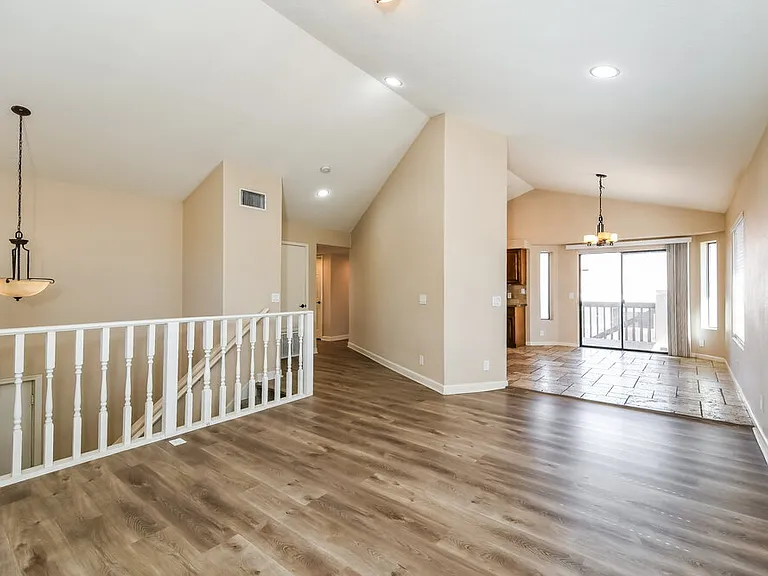 1522 W Del Rio St — Photo 8