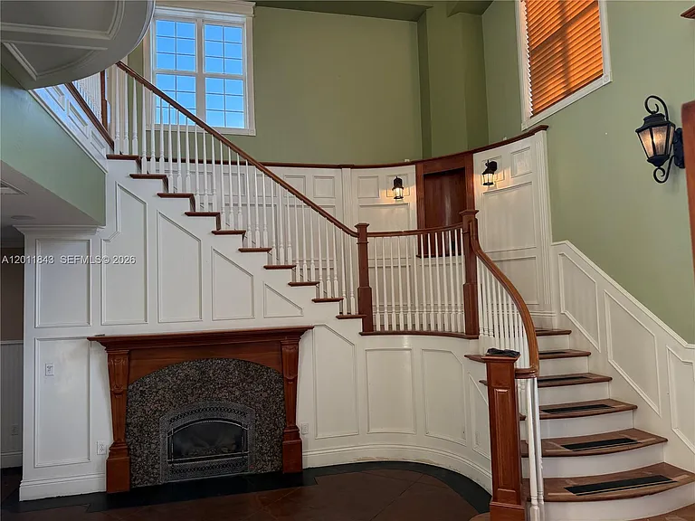 428 N Curry St — Photo 25
