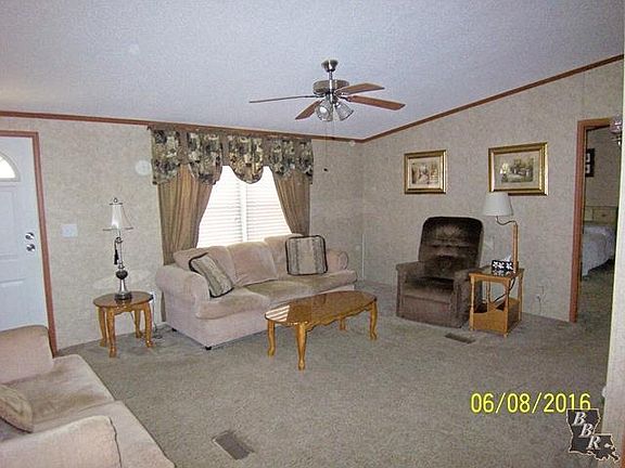 3rd image of 375 Blakefield Dr